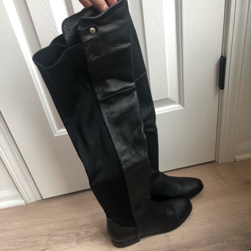 Over the knee flat black boots. BRAND NEW. Chinese Laundry. Womens size 8.